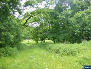 35 Passaic Valley Road, Montville Township, NJ 07045