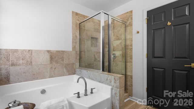 8815 Burnt Umber Drive, Charlotte, NC 28215