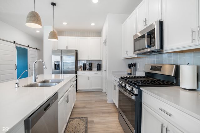 5242 Pinehurst Court, Whitestown, IN 46075