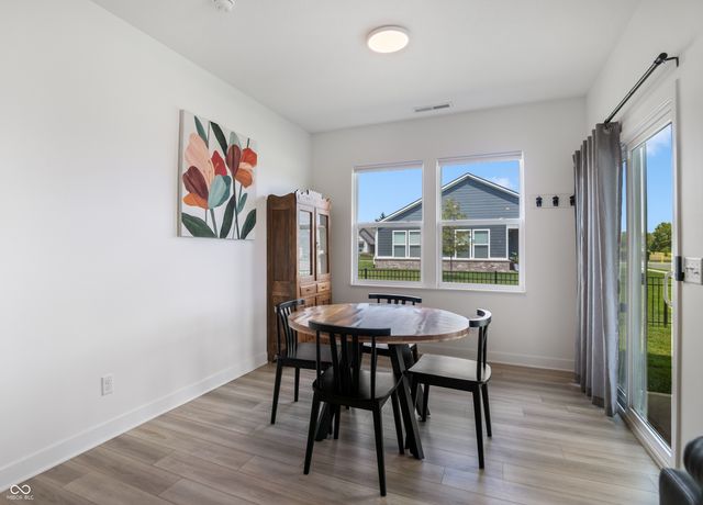 5242 Pinehurst Court, Whitestown, IN 46075