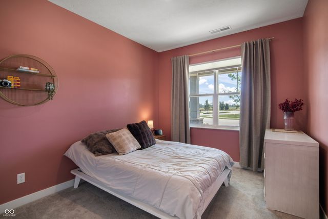 5242 Pinehurst Court, Whitestown, IN 46075