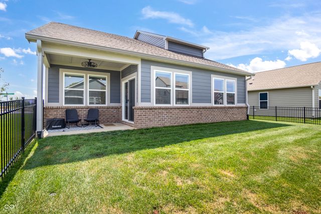 5242 Pinehurst Court, Whitestown, IN 46075