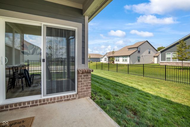 5242 Pinehurst Court, Whitestown, IN 46075