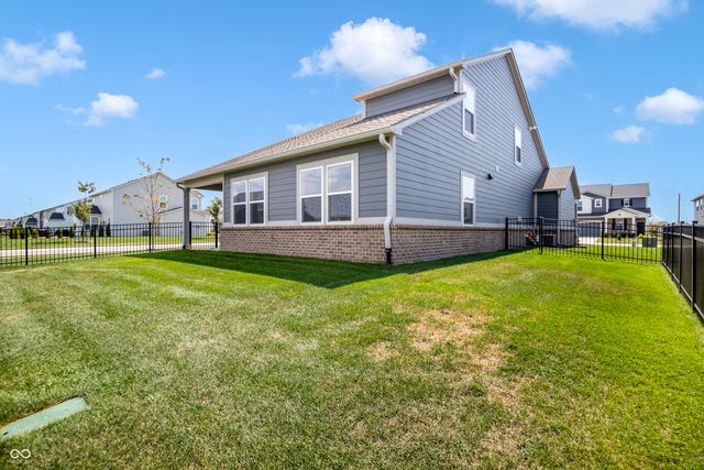 5242 Pinehurst Court, Whitestown, IN 46075