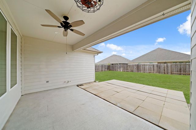 21134 Yellow Bay Dr, Cypress, TX 77433