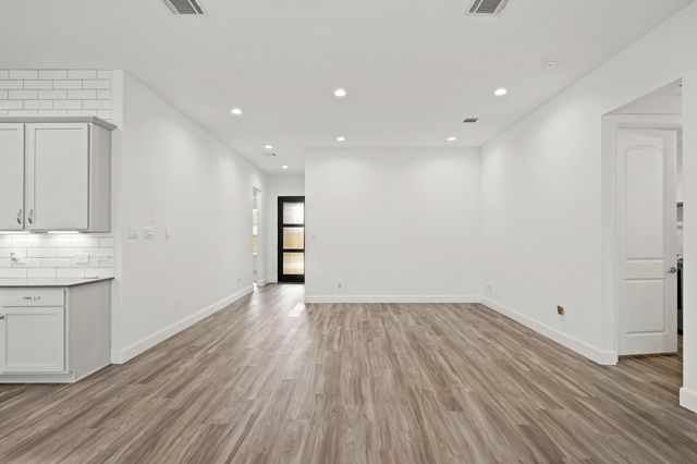 21134 Yellow Bay Dr, Cypress, TX 77433