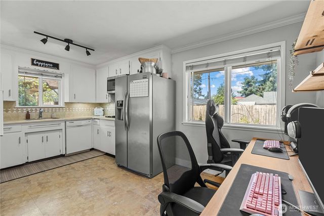 815 6th Street SE, Auburn, WA 98002