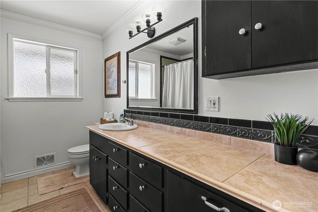 815 6th Street SE, Auburn, WA 98002