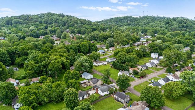 1925 Trotter Ave, Knoxville, TN 37920