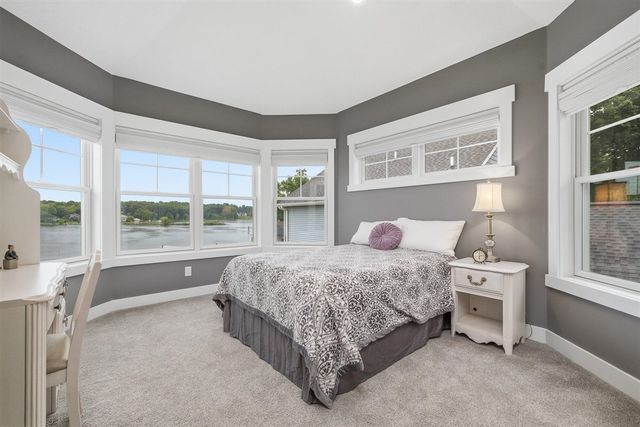 1573 S Crooked Lake Drive, Kalamazoo, MI 49009