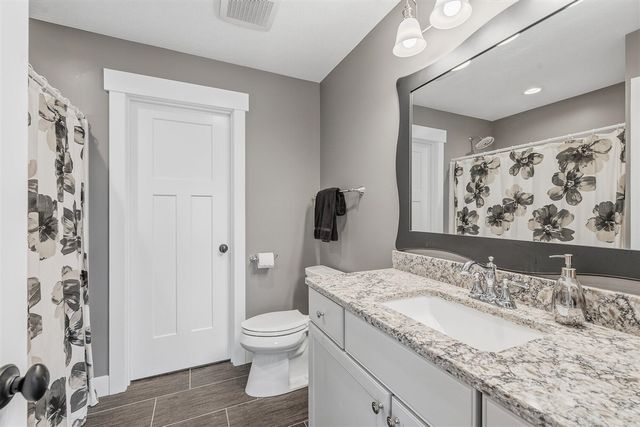 1573 S Crooked Lake Drive, Kalamazoo, MI 49009