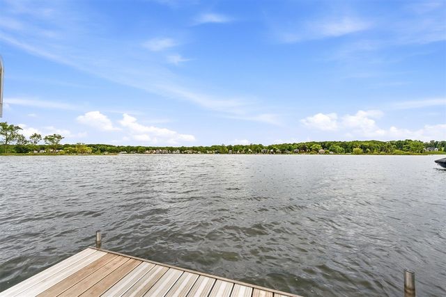 1573 S Crooked Lake Drive, Kalamazoo, MI 49009