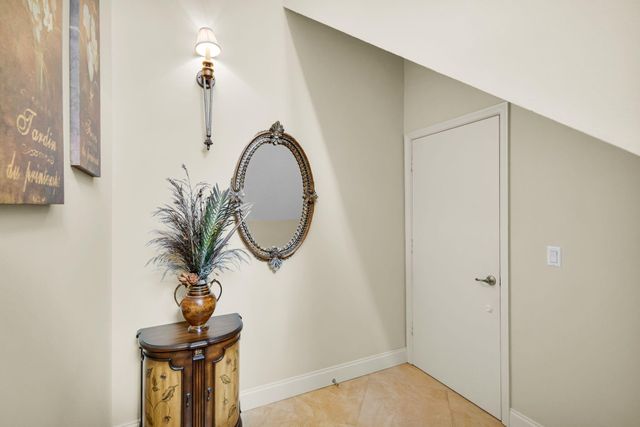 222 Legendary Circle, Palm Beach Gardens, FL 33418