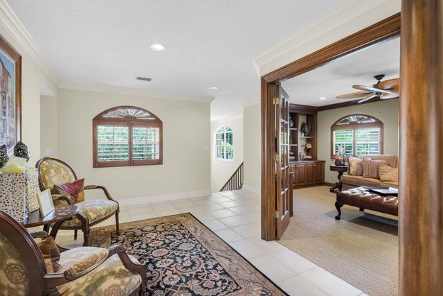 222 Legendary Circle, Palm Beach Gardens, FL 33418