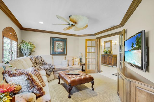 222 Legendary Circle, Palm Beach Gardens, FL 33418
