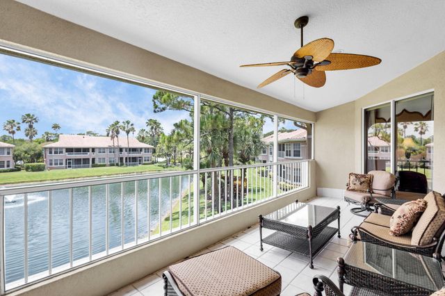222 Legendary Circle, Palm Beach Gardens, FL 33418