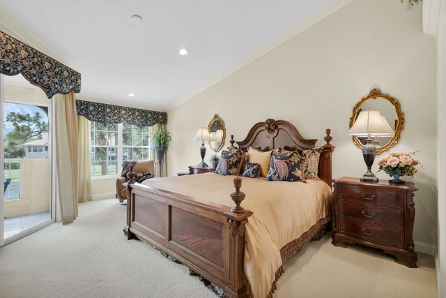 222 Legendary Circle, Palm Beach Gardens, FL 33418