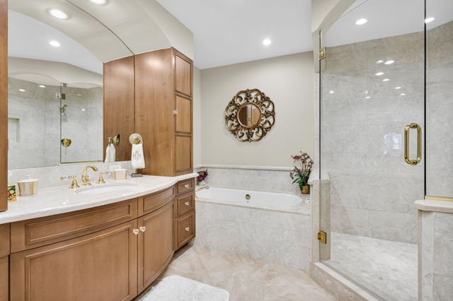222 Legendary Circle, Palm Beach Gardens, FL 33418