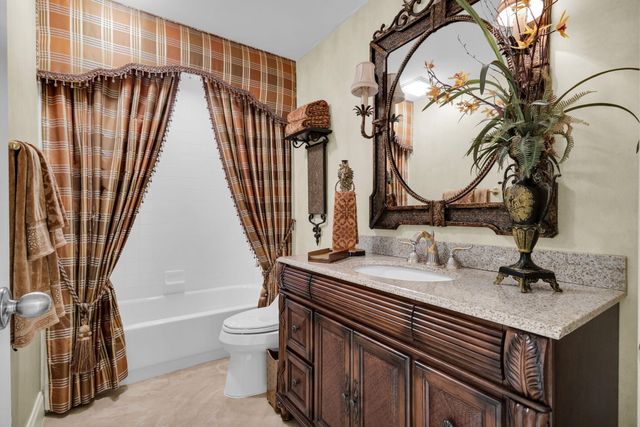 222 Legendary Circle, Palm Beach Gardens, FL 33418