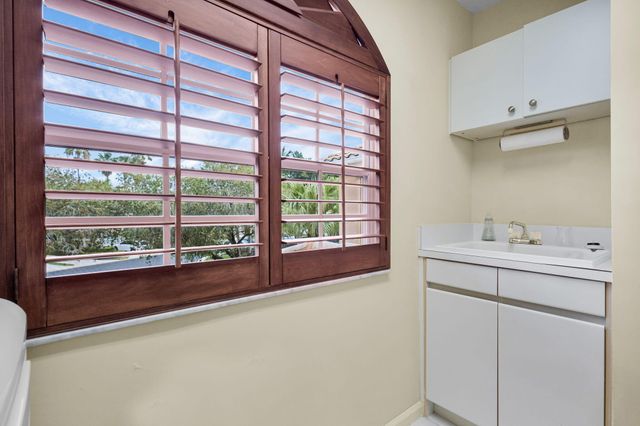 222 Legendary Circle, Palm Beach Gardens, FL 33418