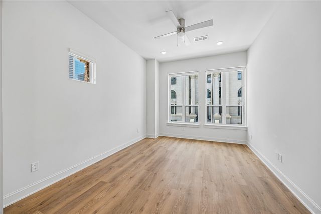 2010 Commerce Street B201, Dallas, TX 75201