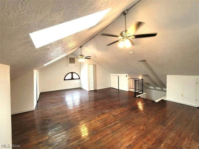 1303 Lakeland Avenue, Lakewood, OH 44107