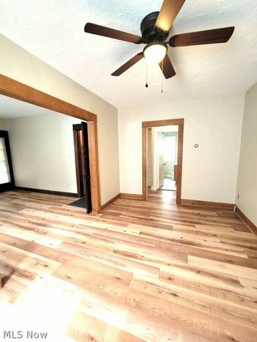 1303 Lakeland Avenue, Lakewood, OH 44107