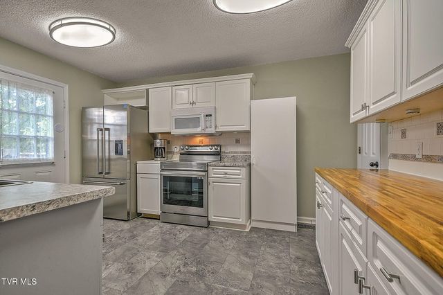 3720 Skyland Drive, Kingsport, TN 37664