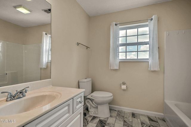 3720 Skyland Drive, Kingsport, TN 37664