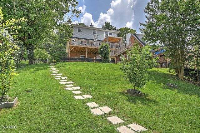 3720 Skyland Drive, Kingsport, TN 37664