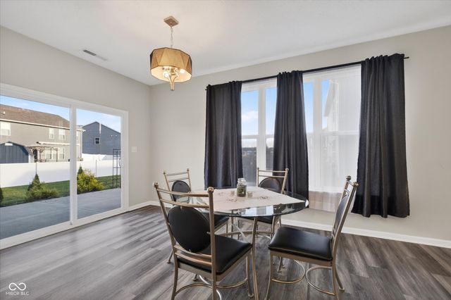 1849 Turning Leaf Drive, Franklin, IN 46131