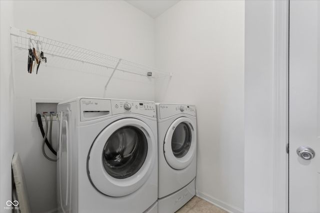 1849 Turning Leaf Drive, Franklin, IN 46131