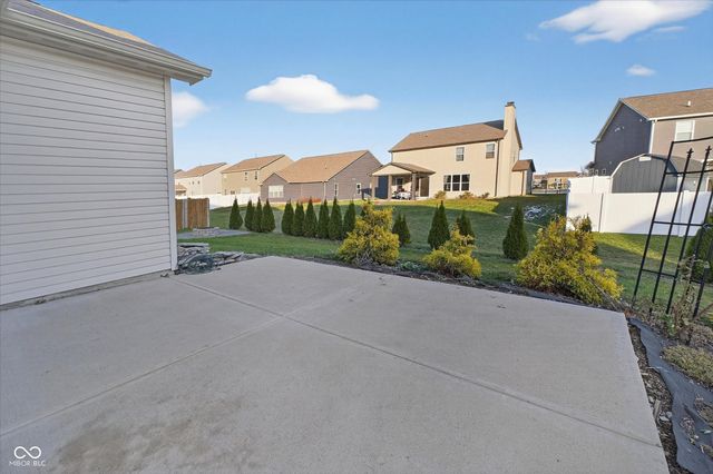 1849 Turning Leaf Drive, Franklin, IN 46131