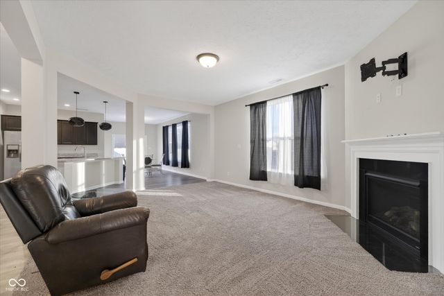 1849 Turning Leaf Drive, Franklin, IN 46131