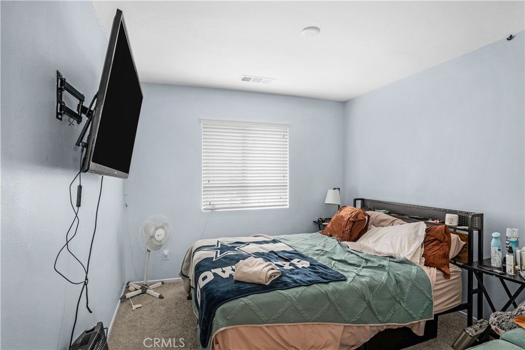 Image 16 of property listing at 24280 White Willow, Murrieta, CA 92562