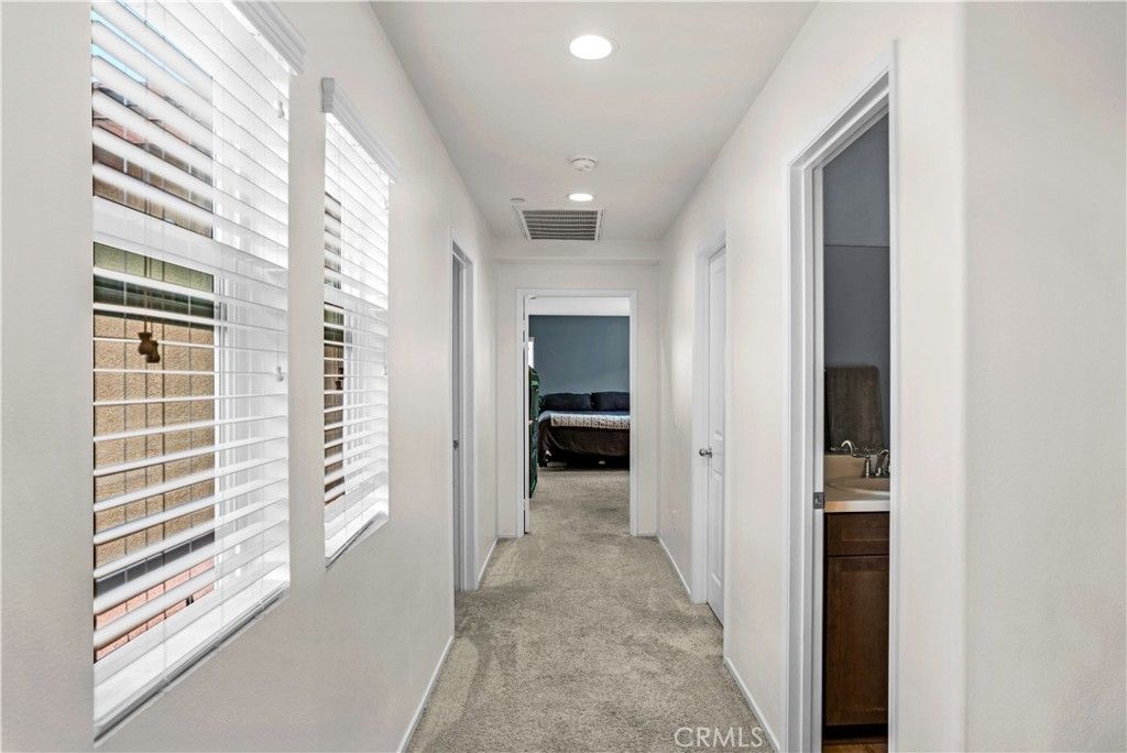 Image 18 of property listing at 24280 White Willow, Murrieta, CA 92562