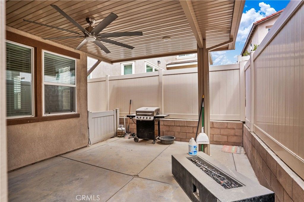 Image 27 of property listing at 24280 White Willow, Murrieta, CA 92562