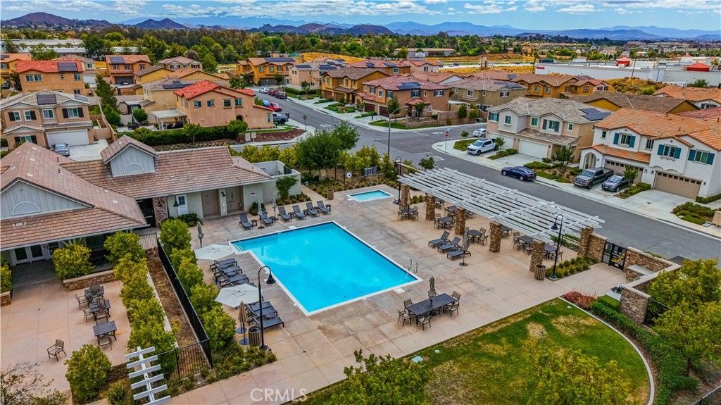 Image 36 of property listing at 24280 White Willow, Murrieta, CA 92562