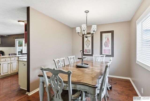 1404 Durham Drive, Papillion, NE 68133