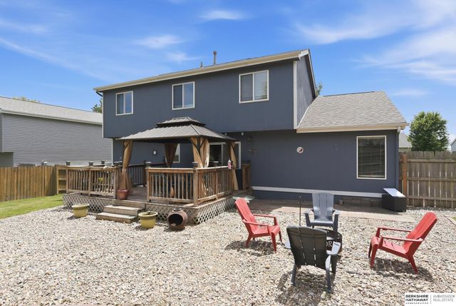 1404 Durham Drive, Papillion, NE 68133