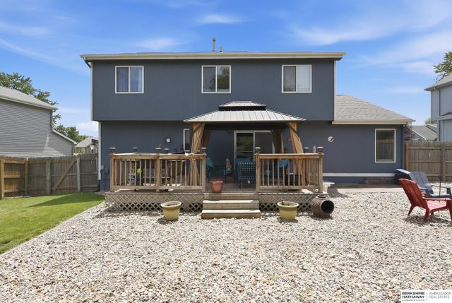 1404 Durham Drive, Papillion, NE 68133