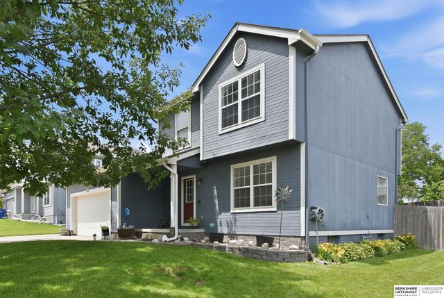 1404 Durham Drive, Papillion, NE 68133