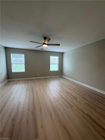 3963 Heather View Lane, Winston-salem, NC 27127
