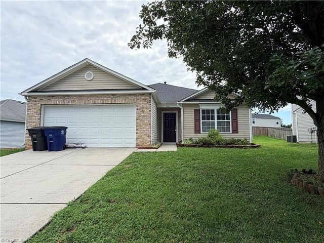3963 Heather View Lane, Winston-salem, NC 27127