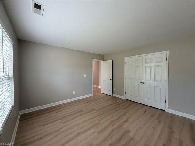 3963 Heather View Lane, Winston-salem, NC 27127