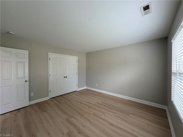 3963 Heather View Lane, Winston-salem, NC 27127