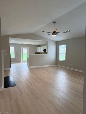 3963 Heather View Lane, Winston-salem, NC 27127