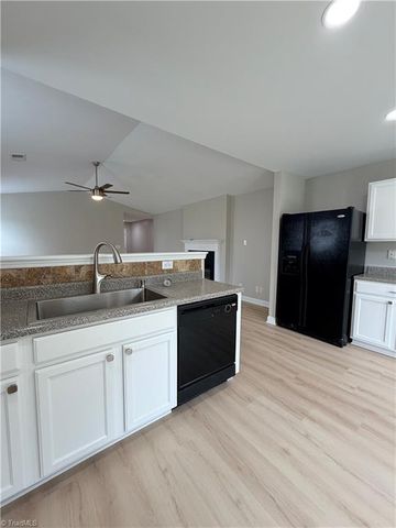 3963 Heather View Lane, Winston-salem, NC 27127