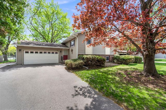 1770 Garden Lane, White Bear Twp, MN 55110