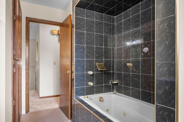 1770 Garden Lane, White Bear Twp, MN 55110